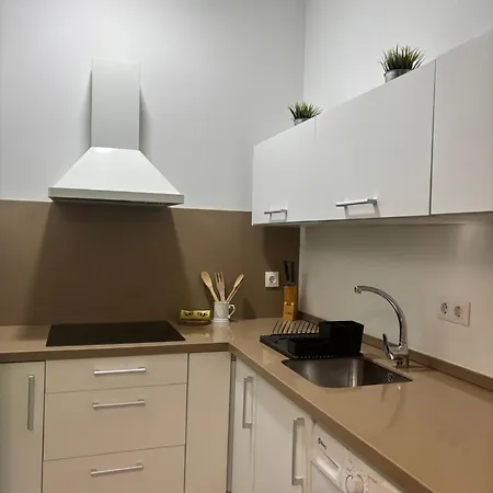 Coqueto En El Centro De Appartamento Cadice