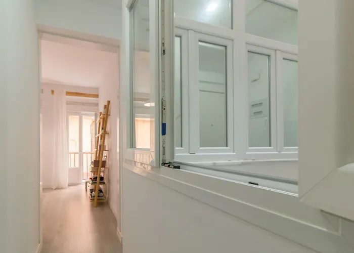 Coqueto En El Centro De كاديز